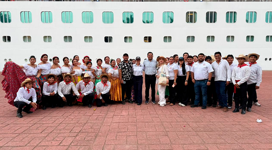 Puerto Chiapas registra arribo del buque granelero TSL Rosemary para exportación de azúcar