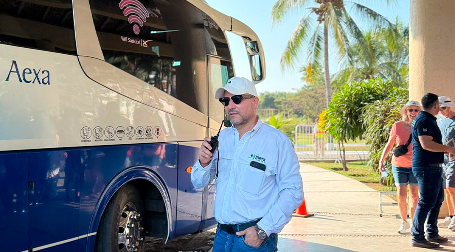 Arribo del crucero SEABOURN SOJOURN a Puerto Chiapas